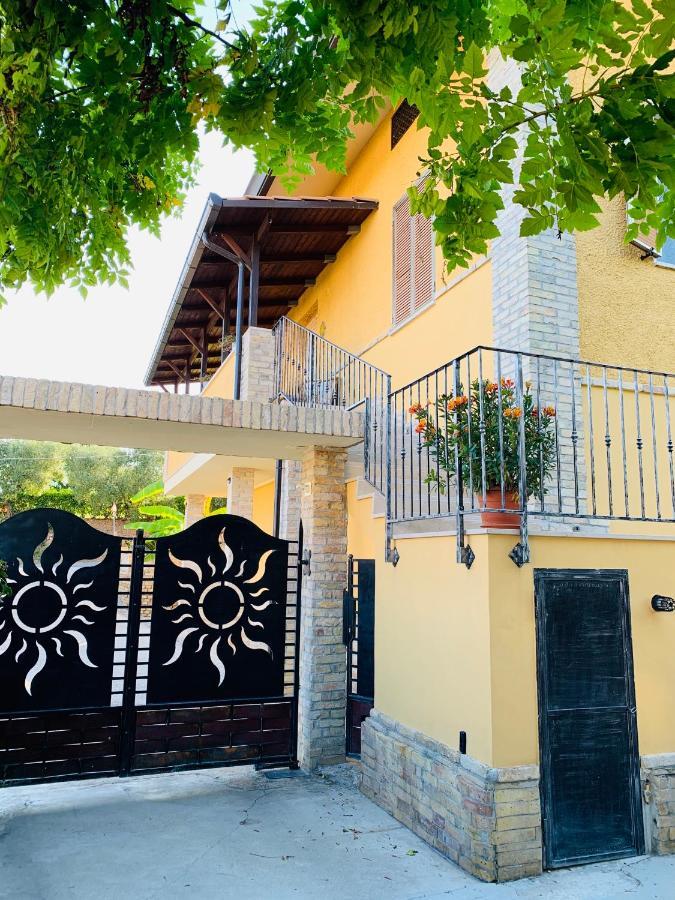Flowery House Miglianico Luaran gambar